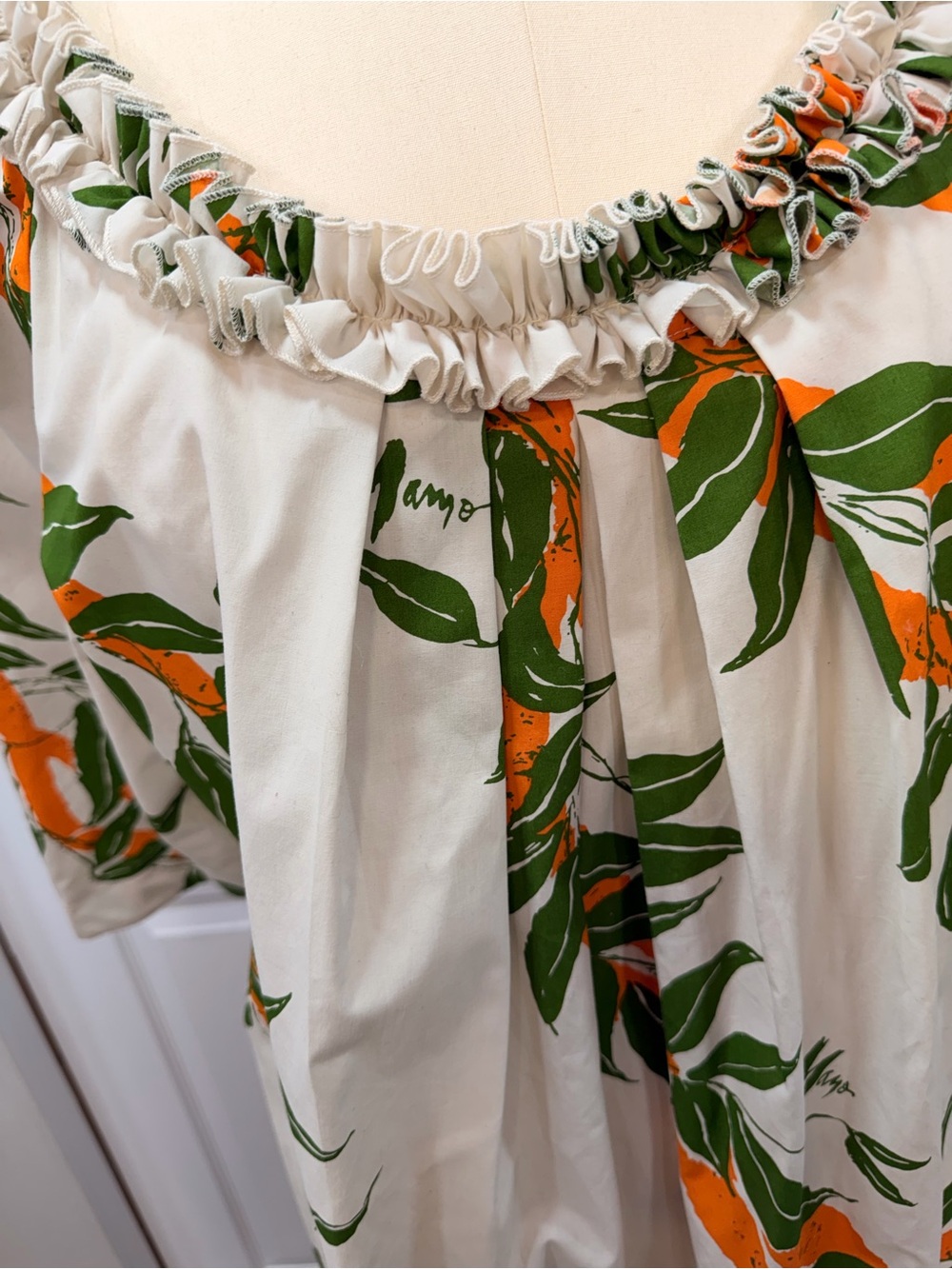 Mamo Howell Hawaiian Maxi Dress - Picture 2 of 5
